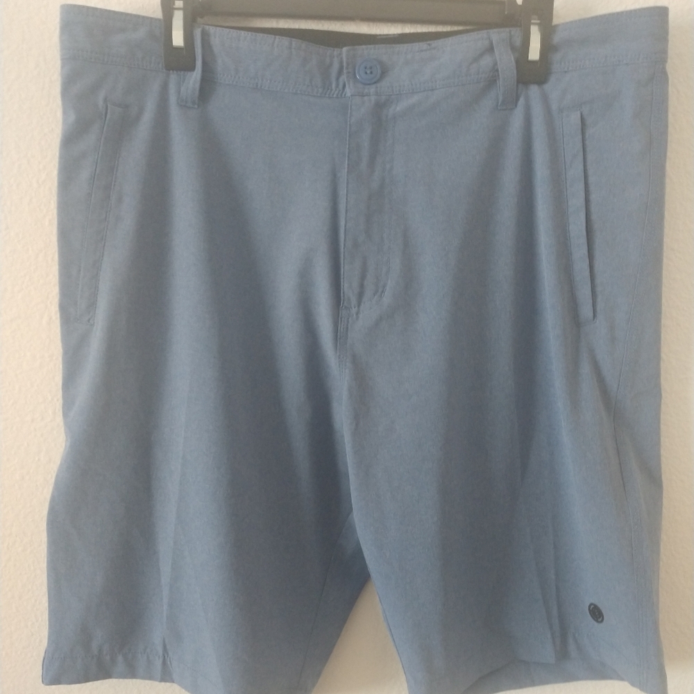 18 Greens Mens Shorts Size 36 Blue Lightweight
